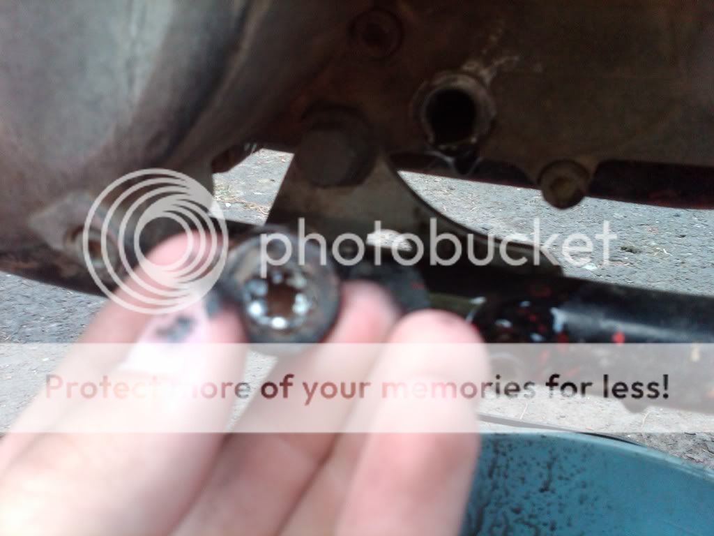 Stuck/Stripped Oil Drain Bolt. Dirt Bike Addicts