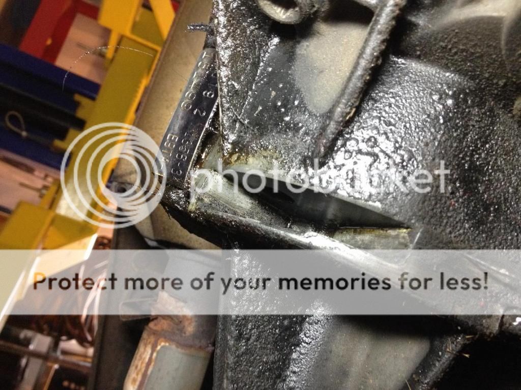 Leak at rear of transfer case Ford Truck Enthusiasts Forums