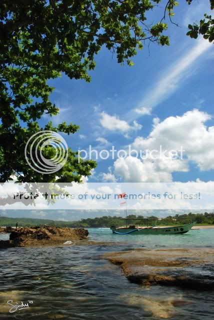 ombak tujuh, pantai, ujung genteng