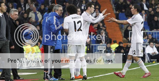 [Image: 0901-4_zpsec8a4c28.png]