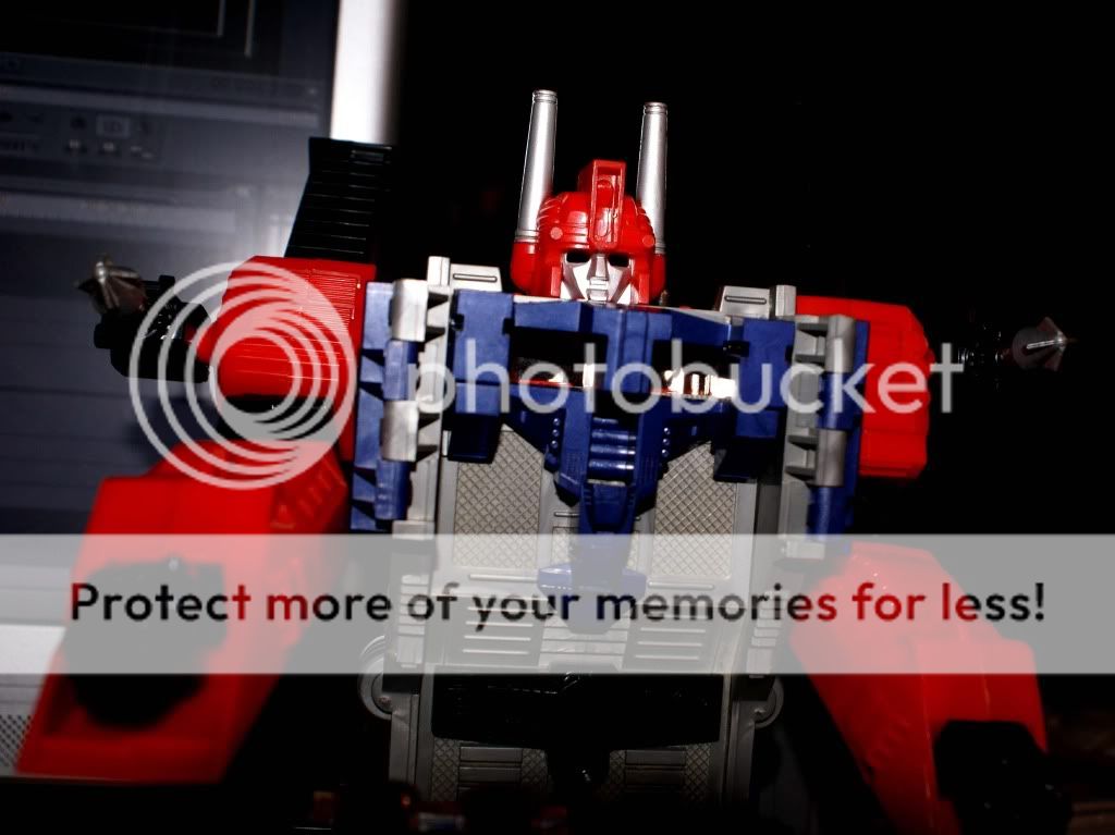 powered convoy red optimus